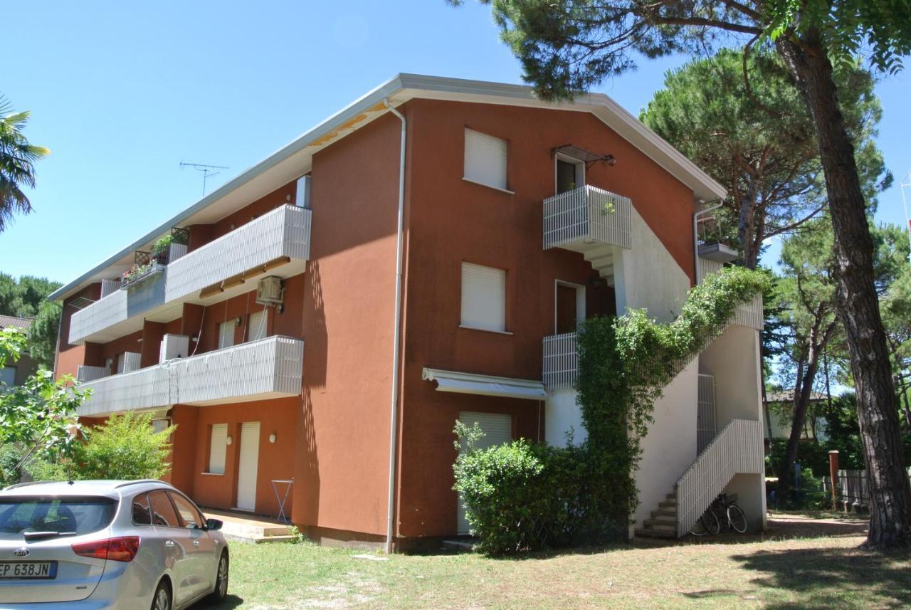Silvia Villa Lignano Sabbiadoro Exterior photo